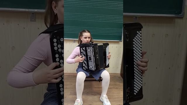 "Муравьишка-хвастунишка" С. Гардейчик. Исполняет Казущик Ангелина Сергеевна. смотреть онлайн