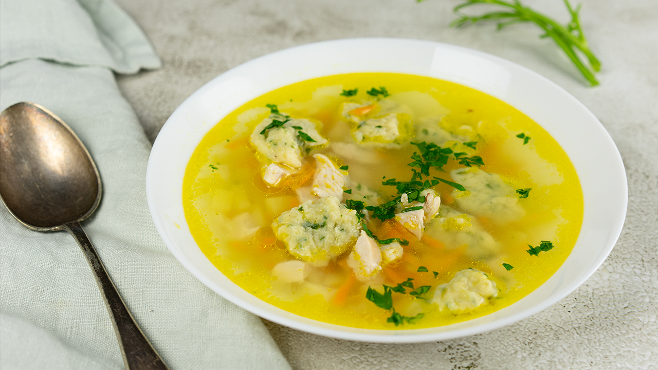 Суп с клецками. Суп с галушками. Галушки рецепт. смотреть онлайн