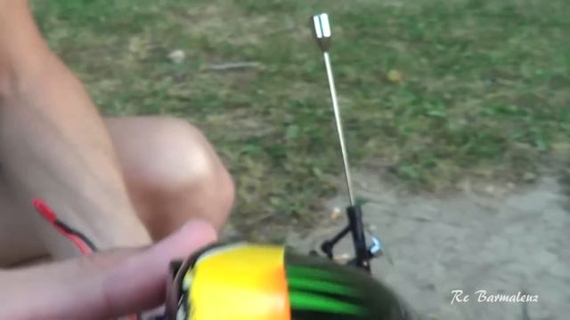 Радиоуправляемый вертолет WLToys V912 смотреть онлайн