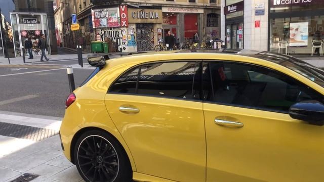 JE SPOTTE UNE BELLE FERRARI 488 GTB À GRENOBLE ? ELLE EST VRAIMENT CLASSE ? смотреть онлайн
