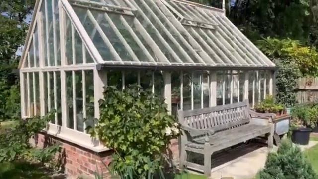 English Country Garden   SD 480p