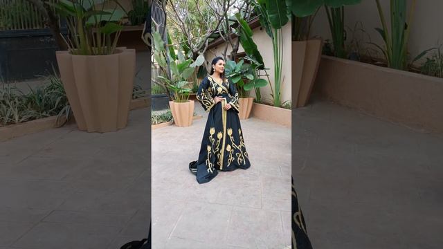 Women's Halloween Costume Persian Kaftan | Handmade Black Gown with Embroidery by Maxim Creation смотреть онлайн
