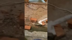 пороги в ванную комнату в дверном проёме