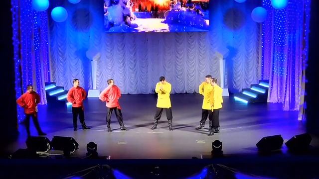 Ансамбль Русский север в ДК Современник Конаково 09.12.2016 смотреть онлайн