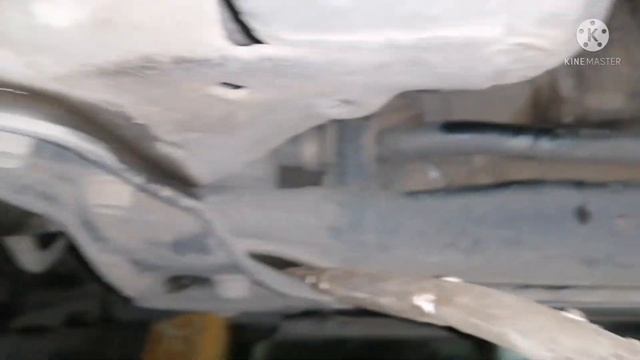 Жутко стучит подвеска на Nissan. Или напрочь оторванные сайлентблоки подрамника. смотреть онлайн