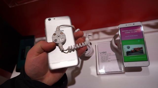 Новинки Lenovo на выставке Mobile World Congress 2016: смартфоны смотреть онлайн