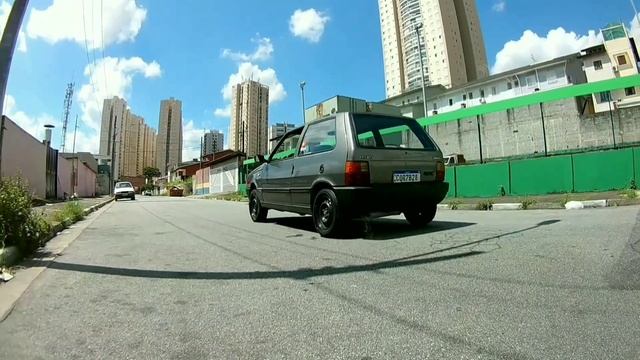 Fiat Uno CS 1.3 A Álcool 1989. Muito Divertido!!
