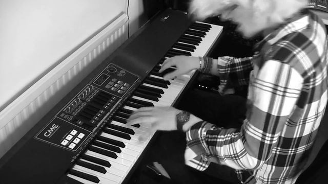 Piano Jam with my New Keyboard смотреть онлайн