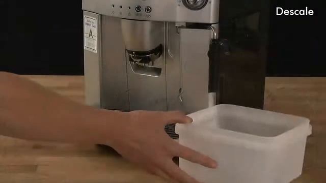 Кофемашина Delonghi ESAM4200S смотреть онлайн