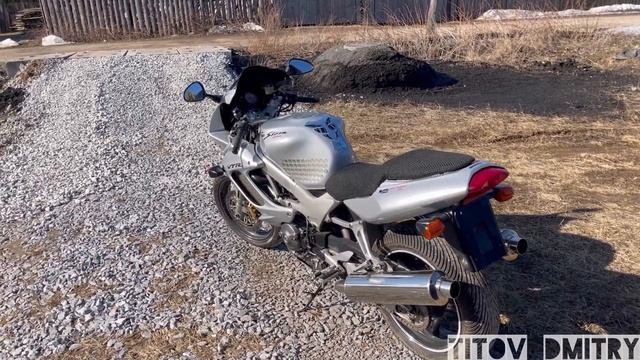 Продал свой мотоцикл, владел 7 лет Honda VTR 1000F смотреть онлайн