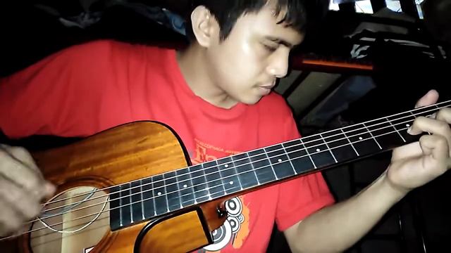 HOTEL CALIFORNIA simple chords and easy solo cover 🎸🎼☮️ смотреть онлайн