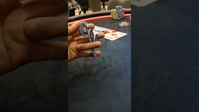 EPT poker dealer, amazing skills, trick with chips смотреть онлайн