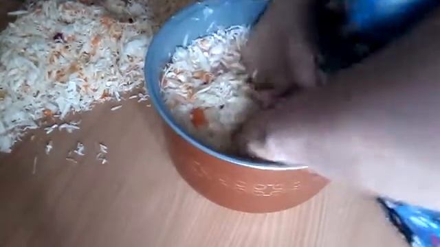 Солю капусту с клюквой на зиму. Самая вкусная капуста - это капуста с клюквой! смотреть онлайн