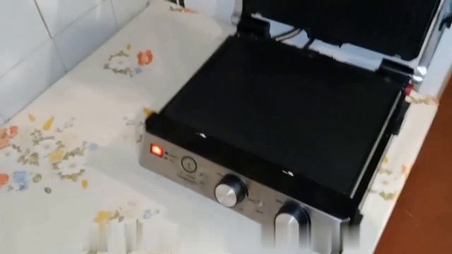 Лучший тостер это гриль! Краткий обзор и тест электрогриля GFGRIL GF-165 смотреть онлайн