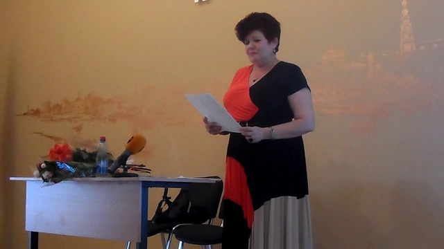 Дина Немировская. Авторское исполнение стихотворения «Волна и небо» смотреть онлайн