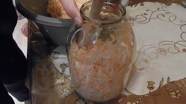 Квашеная капуста в банках.⭐Просто! Получится у каждого! // ЛАЙФХАК смотреть онлайн