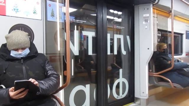 Поездка На Поезде Москва 2020 81-775/766/777 | Новослободская - Киевская // 11 Января 2021 смотреть онлайн