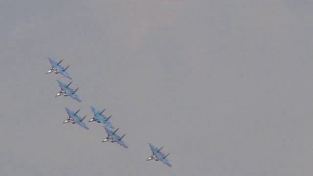 авиа-шоу (аэрошоу) волгоград 2010 (1) смотреть онлайн