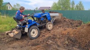 Самодельный погрузчик с большим ковшом на базе трактора Русич Т12, Чувашпиллер