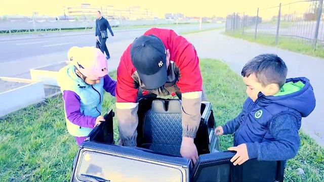 Боларди мошинаси бузулди ,🚔 У детей сломалась машина, The car broke down in the children🚔🚔🚔 смотреть онлайн