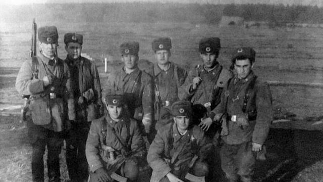 КАК ПОЖИВАЕШЬ, СТАРИНА_ (версия вторая) смотреть онлайн