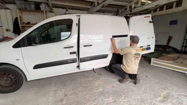 Peugeot Partner Van 2014 Cat N Salvage Rebuild Part 1 смотреть онлайн