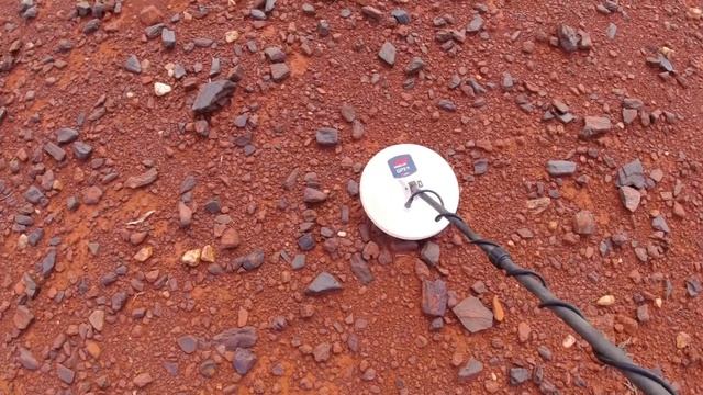 Best Metal Detector for GOLD? Minelab GPX 6000 vs. GPZ 7000 смотреть онлайн