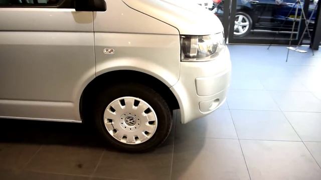 USED VOLKSWAGEN TRANSPORTER SHUTTLE 2.0 T30 TDI SHUTTLE SE 5DR 9 SEATS 140 BHP смотреть онлайн