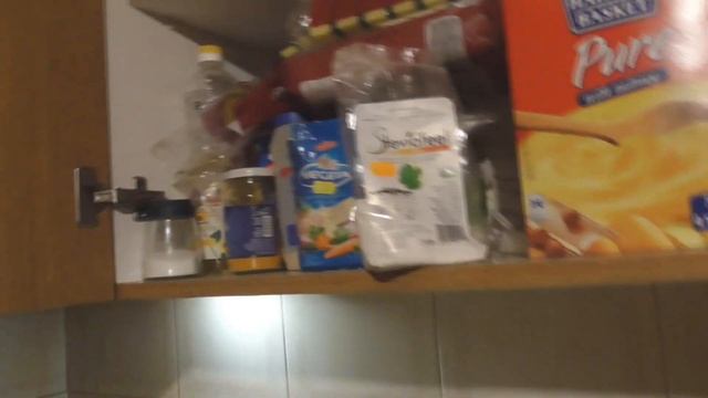 БЫТОВУХА. ОБЗОР ШКАФА НА КУХНЕ смотреть онлайн