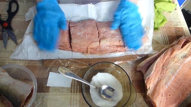 Солим красную рыбу дома. смотреть онлайн
