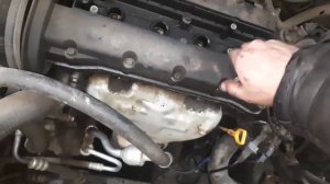 ЗАМЕНА ПРОКЛАДКИ КЛАПАННОЙ КРЫШКИ CHEVROLET CRUZE.УСТРАНЕНИЕ ТЕЧИ КЛАПАННОЙ КРЫШКИ ШЕВРОЛЕ КРУЗ F16