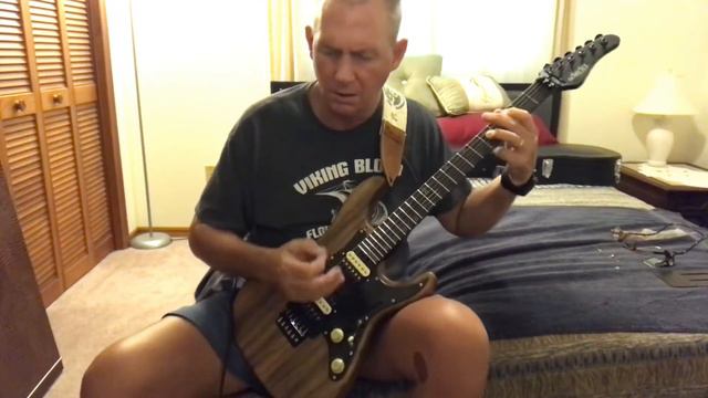 Bean Olsen Neil young cover rocking in the free world part two. смотреть онлайн