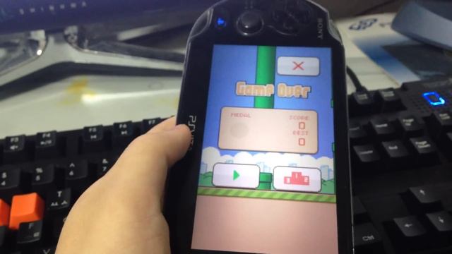Flappy Bird for PS Vita смотреть онлайн