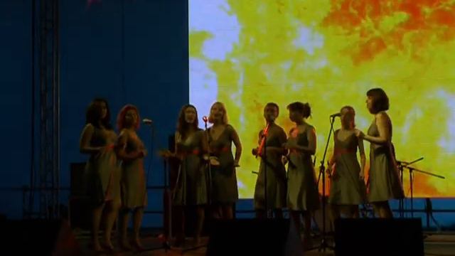 арт-группа "Феникс"... "Radio" смотреть онлайн
