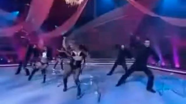 Jazz Vogue Routine (Sean Cheesman Choreography SYTYCD Canada) смотреть онлайн