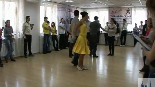 "Step by Step", ProAm E-Д, 1/2, 3 заход, партнёрши смотреть онлайн