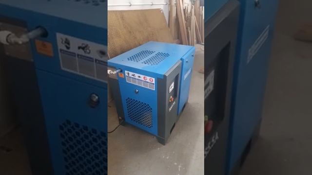 Винтовой компрессор Hansmann RS 5,5-8 смотреть онлайн