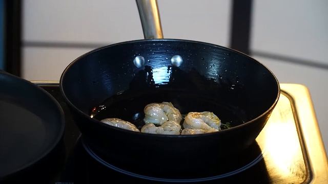 Салат с креветками и хурмой в имбирно-медовом соусе / Давайте пробовать смотреть онлайн