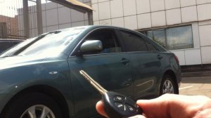 Автоматическое складывание зеркал на Toyota Camry  с ключа