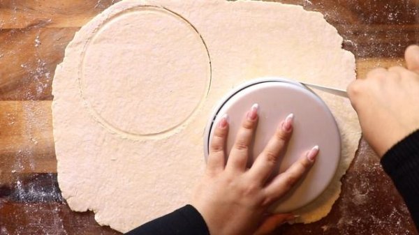 How to make Napoleon Cake | 7 layer Napoleon Recipe | The BEST cake you'll ever make!