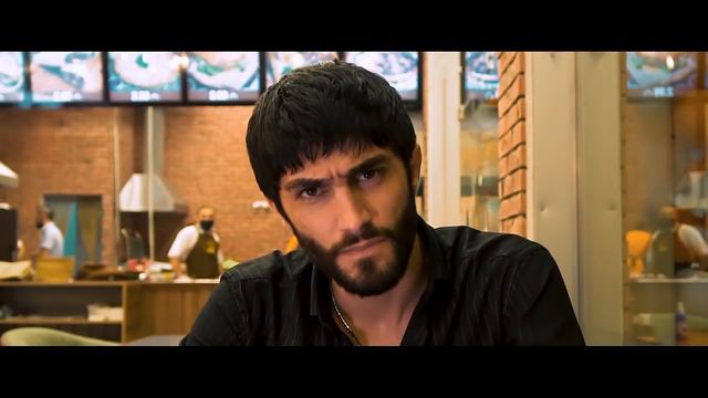 Arvadını insanların yanında döydü! #sosial #turk смотреть онлайн