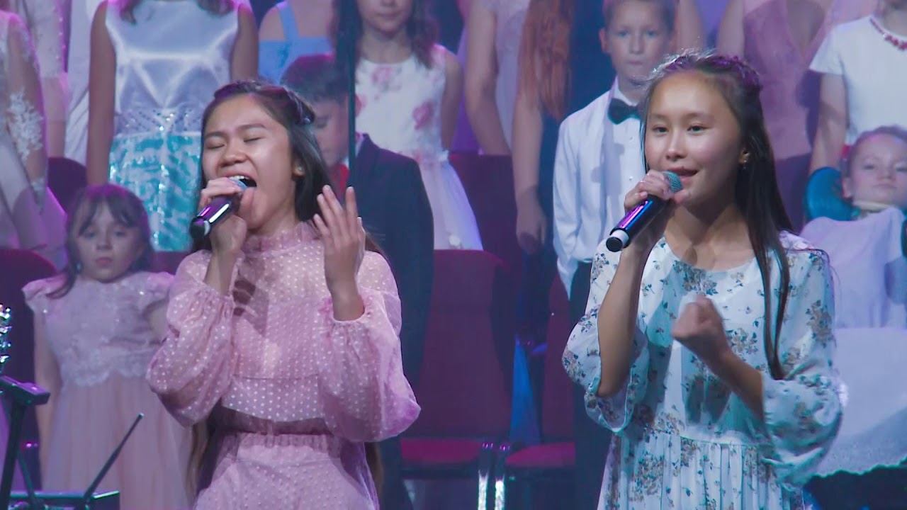 "We are the world" смотреть онлайн