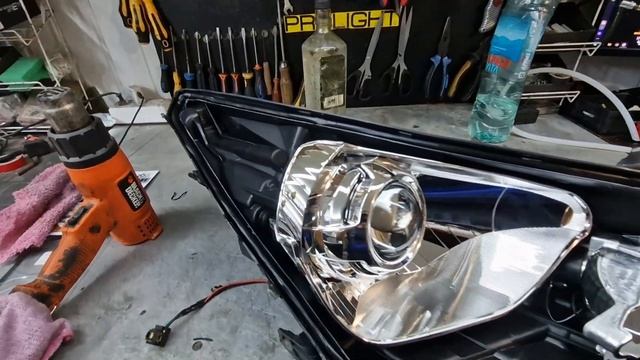 Hyundai Solaris Бюджетный вариант улучшения света: Установка бидиодных линз ZORKiY M30 Compact 4K смотреть онлайн