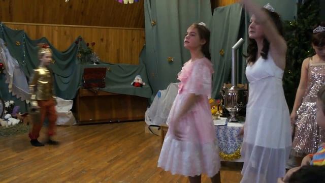 Танец снежинок, приют "Рождественский" 2015 смотреть онлайн