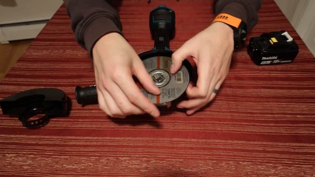 MAKITA XAG26 5" X-LOCK ANGLE GRINDER, INITIAL THOUGHTS, NOISE TEST смотреть онлайн