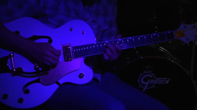 Fender® Super-Sonic™ 22 | Ambient Gretsch® | Fender смотреть онлайн