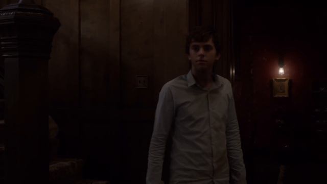 The Ghost of Christmas Past | Bates Motel смотреть онлайн