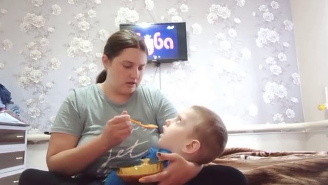 VLOG: Почему вливаем еду Вове? / Выходные в селе Балахоновское 5.11.2022 смотреть онлайн