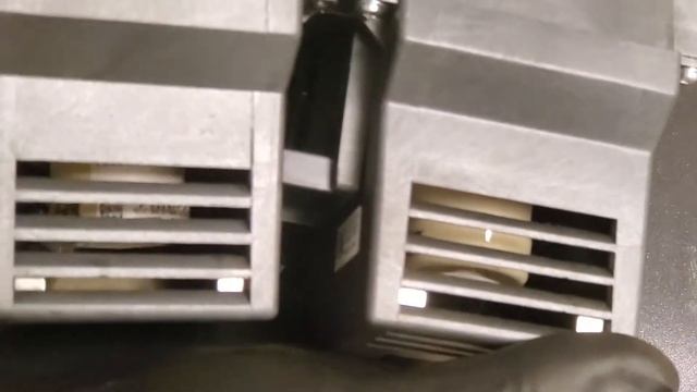 How to Replace Your LMP-H220 Projector Lamp in Your Sony Projector. смотреть онлайн