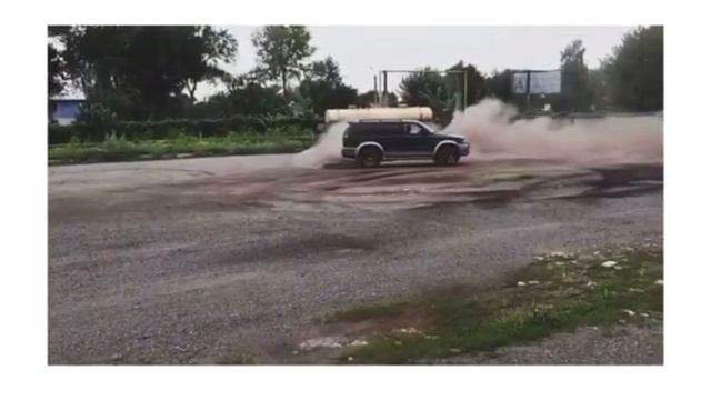 Mitsubishi Pajero Sport (1) 2,5 turbo diesel смотреть онлайн
